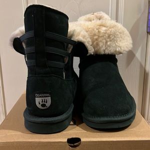 Women bearpaw boots